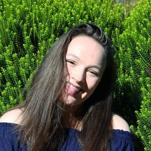 Meet your Posher, Lexie